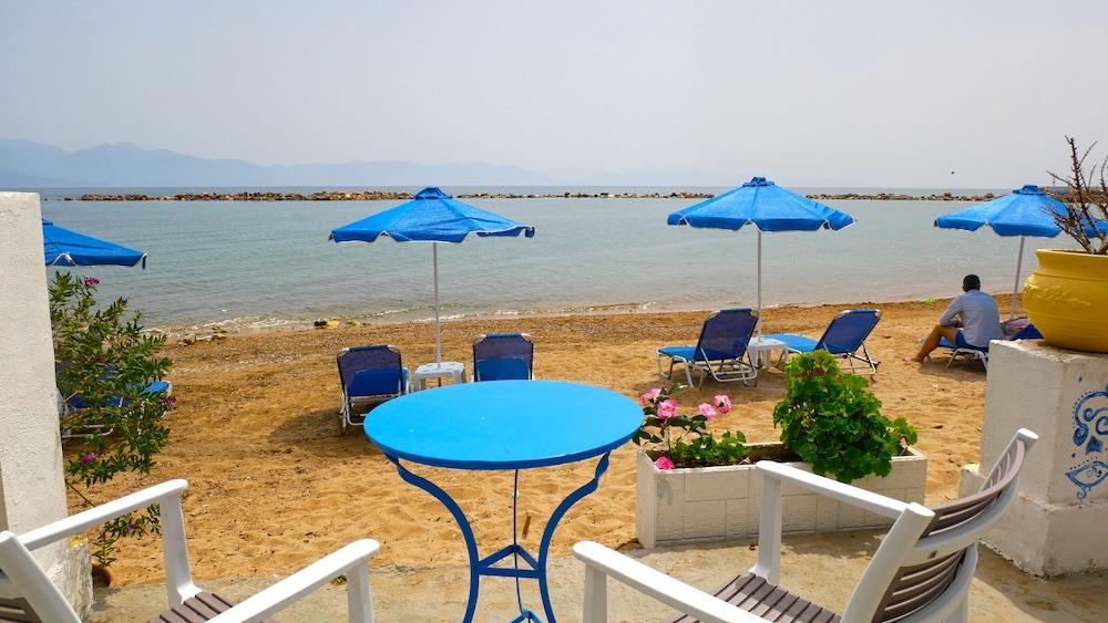 Francisco Beach Hotel Agios Andreas  Exterior photo